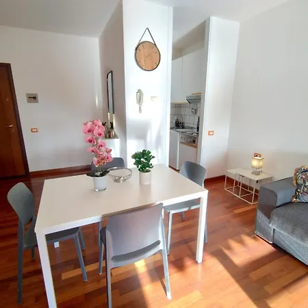 Apartment By The By Interhome Lesa